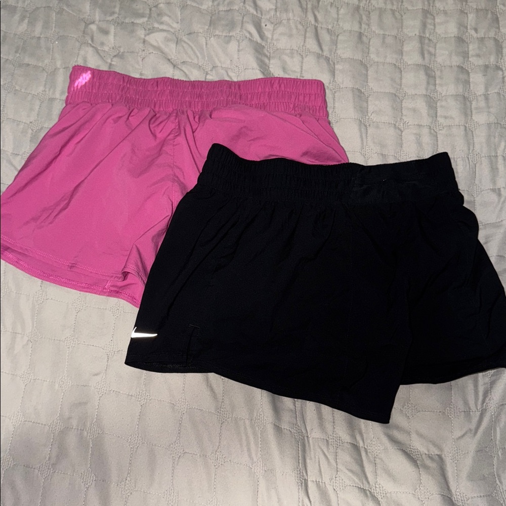 Nike Women's Athletic Shorts - Pink and Black